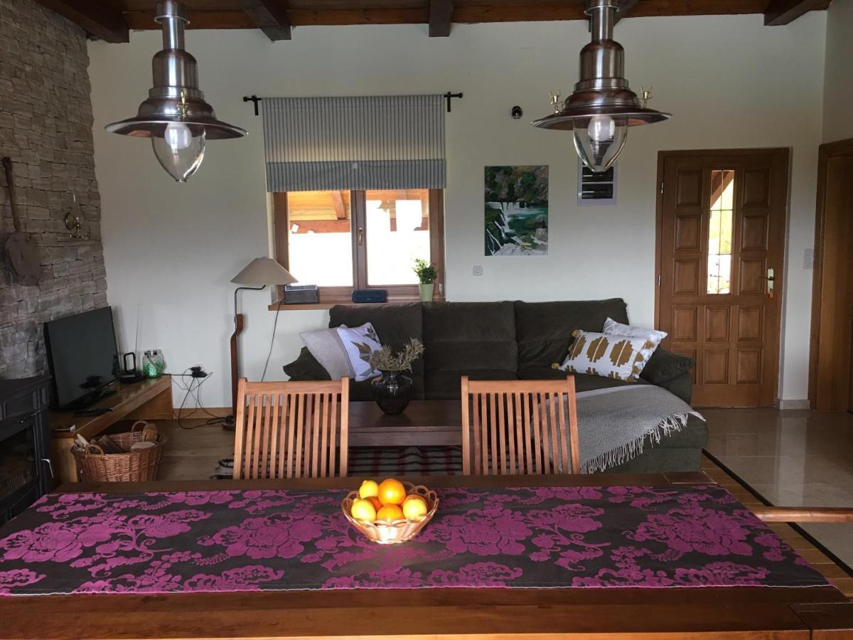 Holiday House Green Dream โอเบรอควาซ ภายนอก รูปภาพ